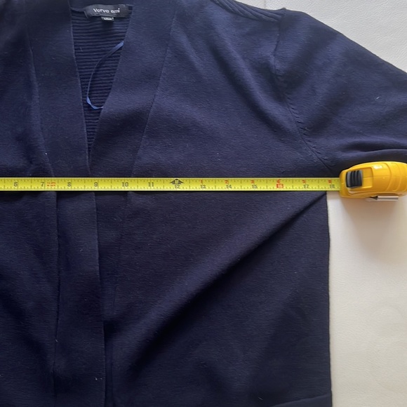VERVI AMI NAVY BLUE CARDIGAN SHRUG, size small - Picture 5 of 6